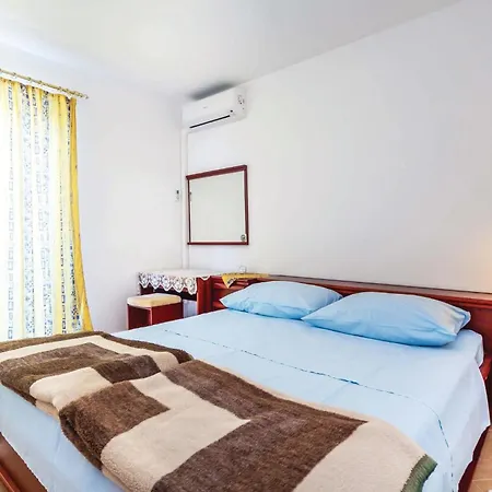 3 Bedroom In Barbat * Barbat na Rabu