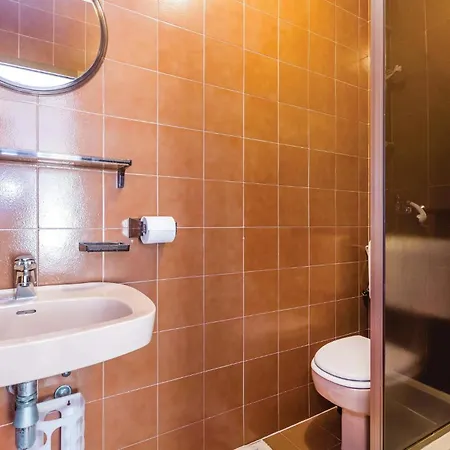 3 Bedroom In Barbat *